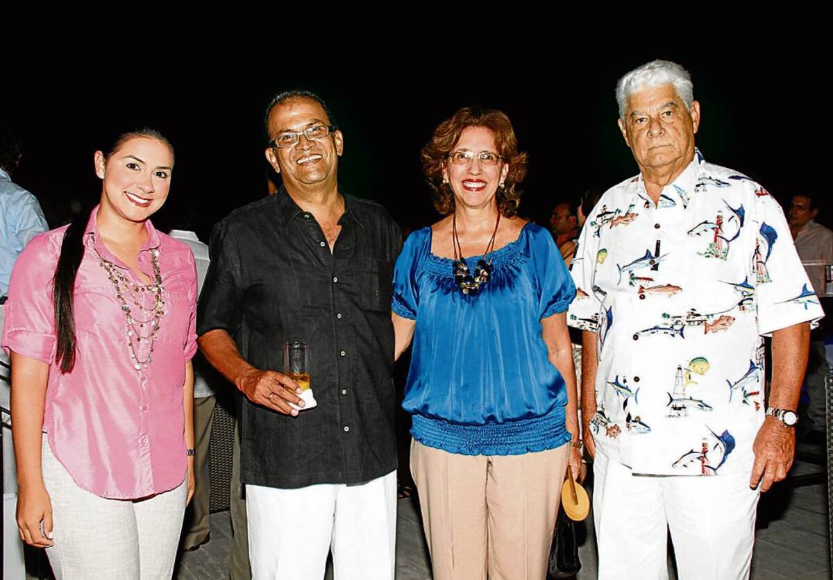 Liliana de Iglesias, Rafael Pereira, Patricia Martínez y Jaime Borda.