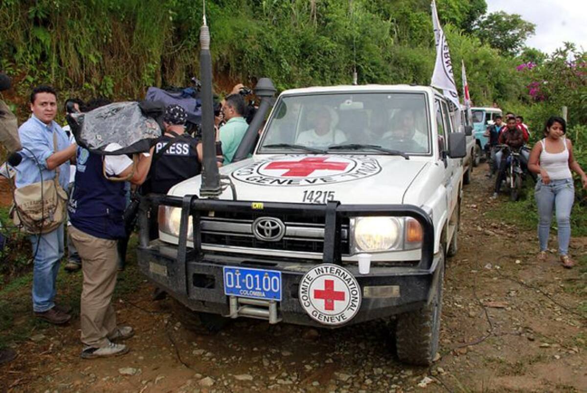 La vocera de Colombianos y Colombianas por la Paz, Piedad Córdoba, en su cuenta de twitter pidió no peder la fe. COLPRENSA