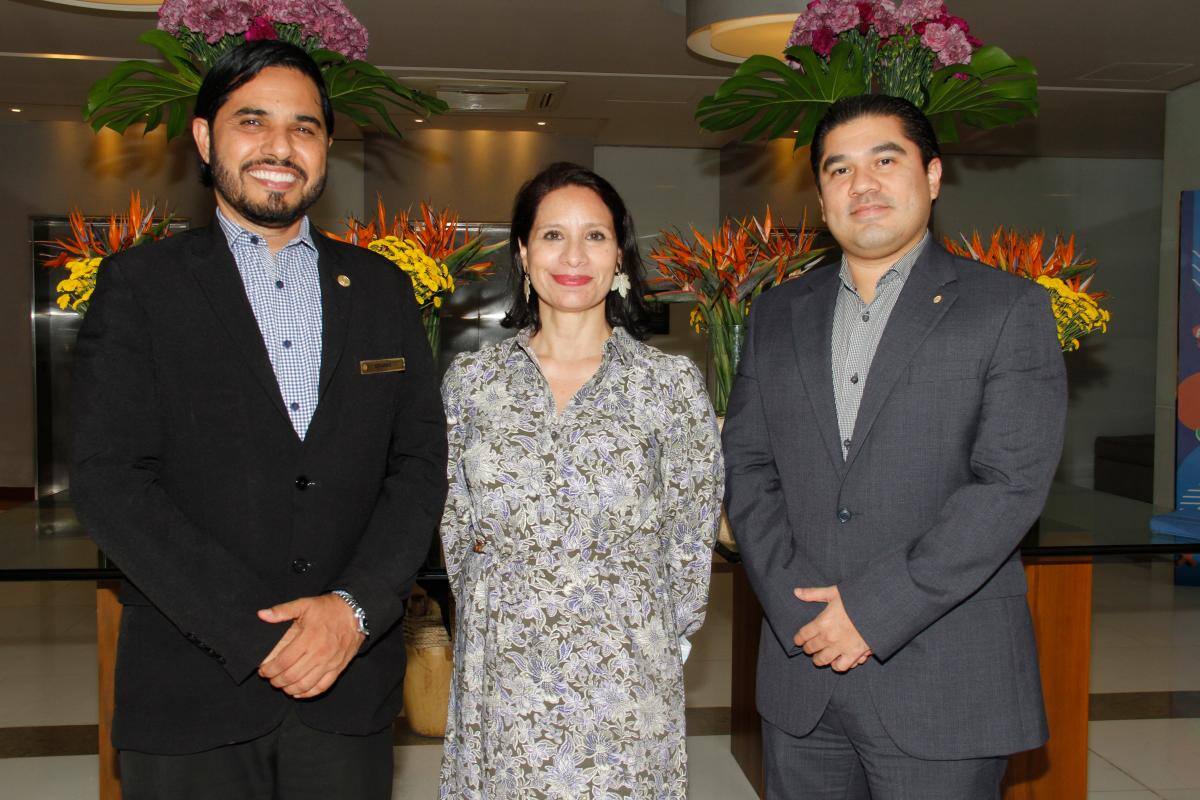 Alianza entre Hotel InterContinental, Centro Colombo Americano y FHES
