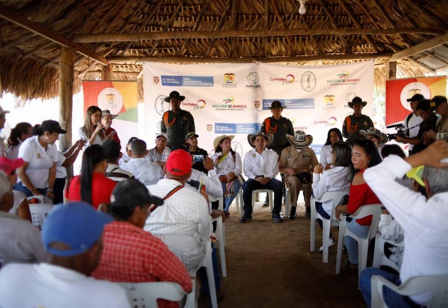 100 familias campesinas se beneficiaron del programa de repoblamiento bovino