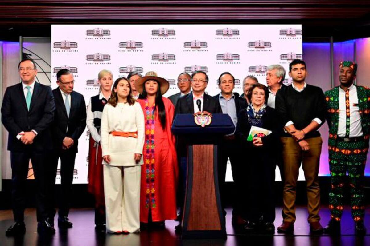 Petro, dispuesto a cambios en articulado de la reforma a la salud