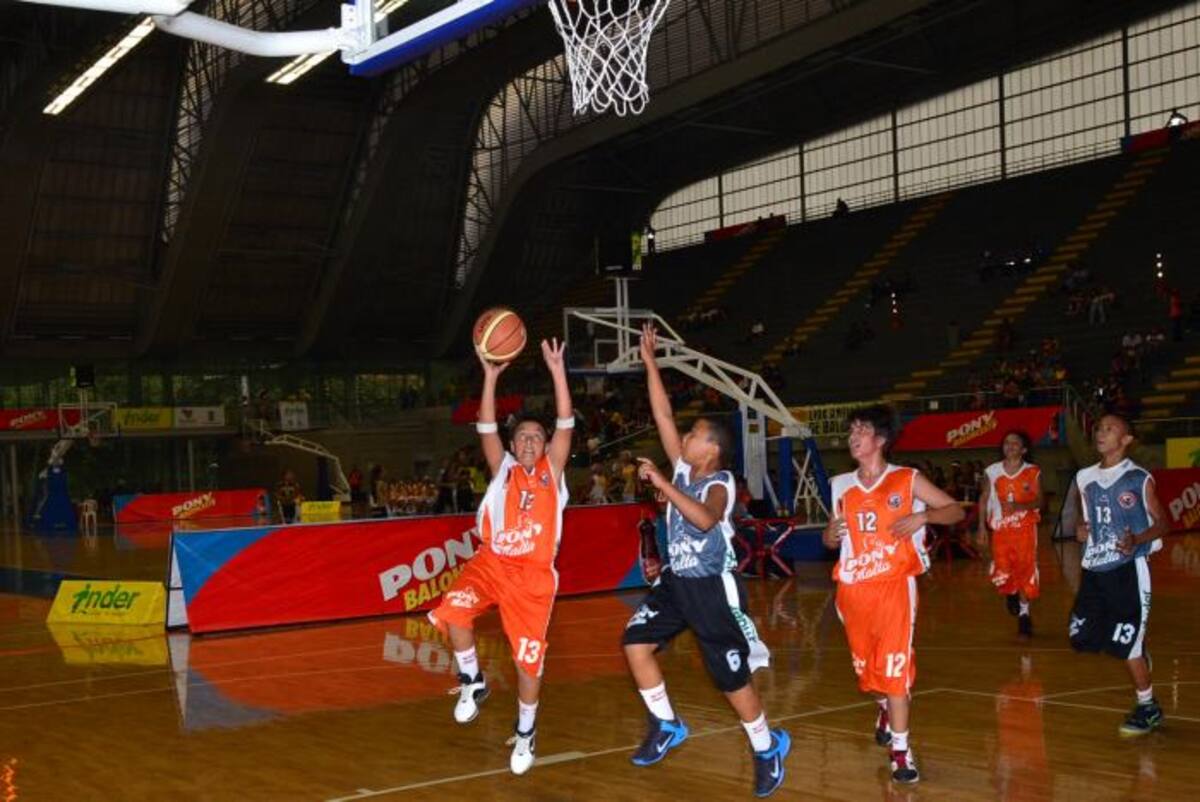 Lanceros sigue invicto en el Ponybaloncesto de Medellín. CORTESÍA