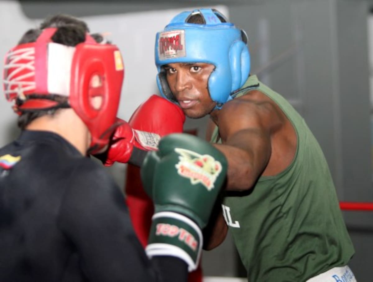 Deivis Julio Blanco hace parte de la Selección Colombia de Boxeo que entrena en el Centro de Alto Rendimiento del Caribe (CERCA) y su gran objetivo ahora es conquistar el oro en los Juegos Panamericanos que se realizarán en Gudalajara (México), en el mes de octubre. Aroldo Mestre