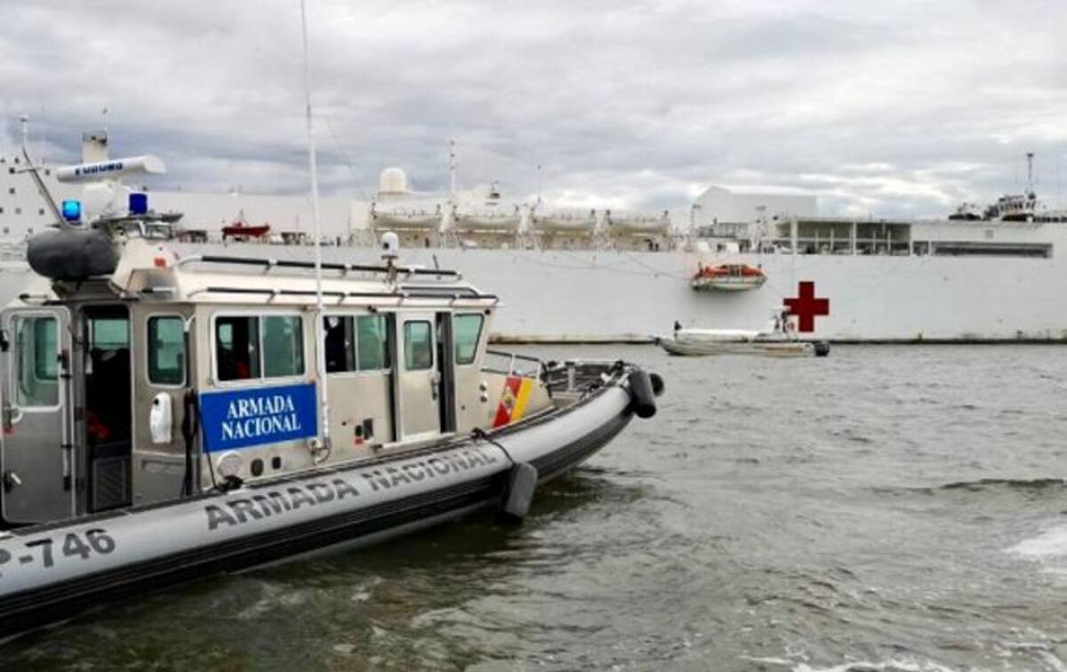 El USNS Comfort brindará asistencia a poblaciones vulnerables en Turbo y Riohacha. Cortesía Armada Nacional
