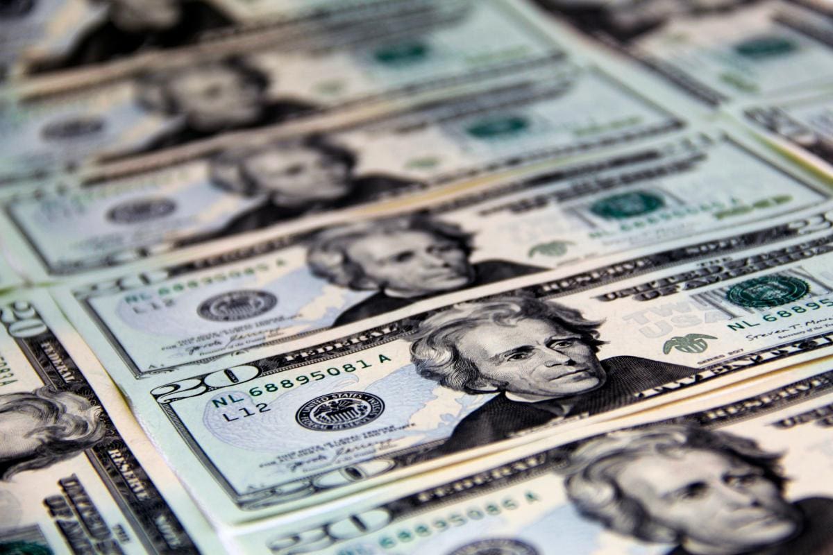 Así cerró el dólar esta semana en Colombia: tendencia a la baja