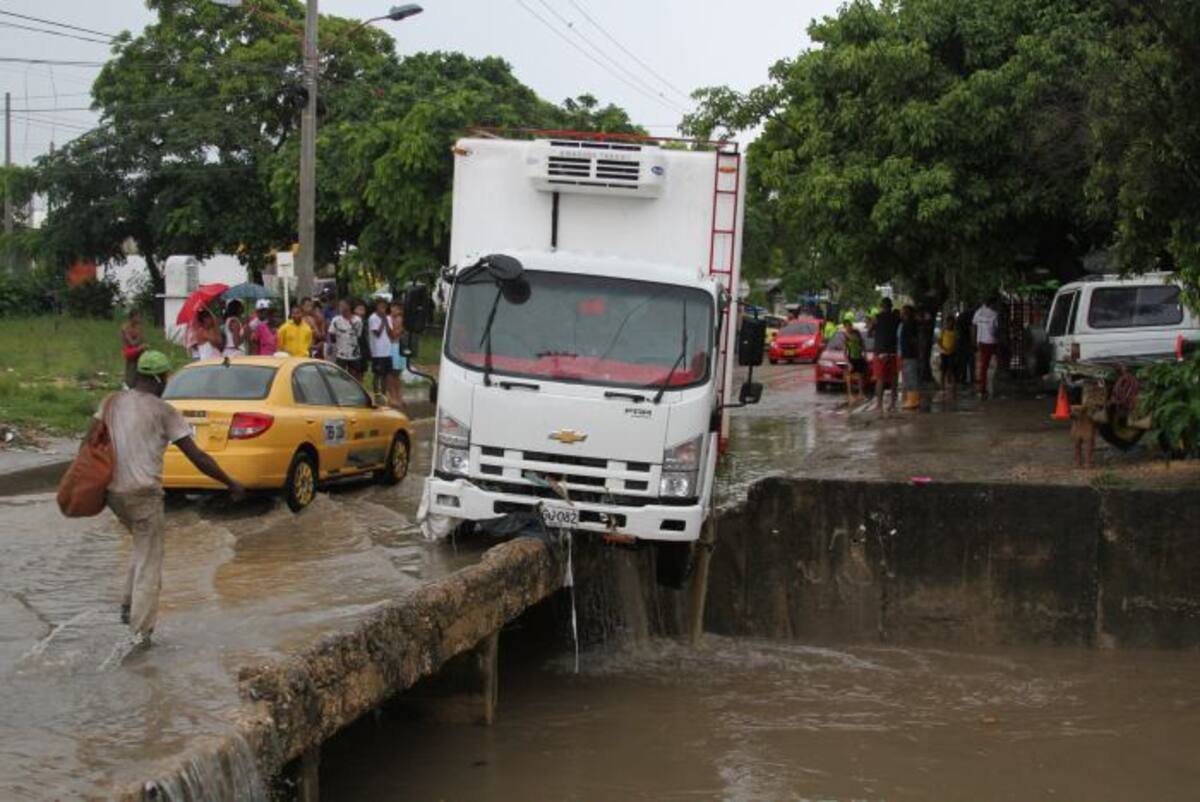 Canal Ceballos- Santa Clara. Oscar Diaz Acosta