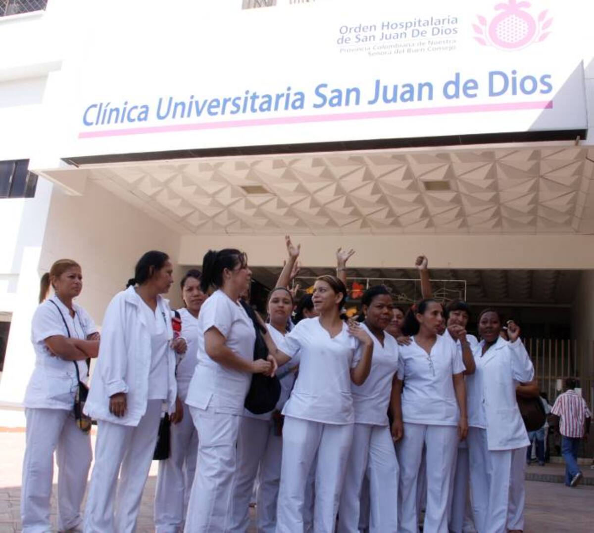 Protesta en la Clínica Universitaria San Juan de Dios. Zenia Valdelamar - El Universal