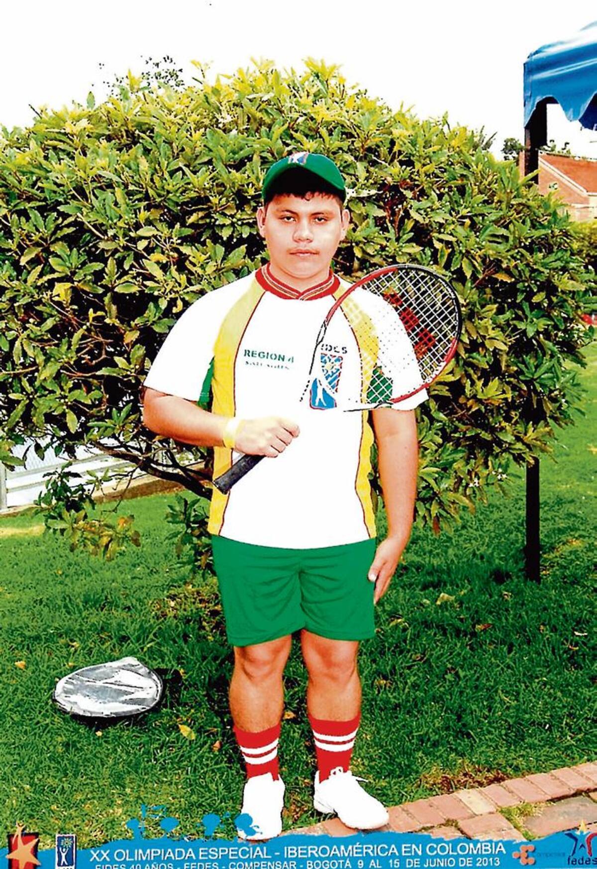 Anuar José López Arango, joven autista, logró dos medallas de bronce para Córdoba.