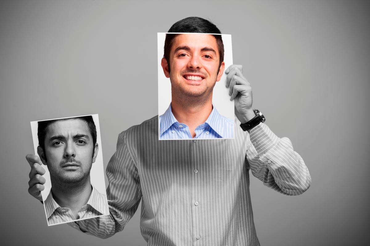 ¿Qué es la peligrosa ‘depresión sonriente’?