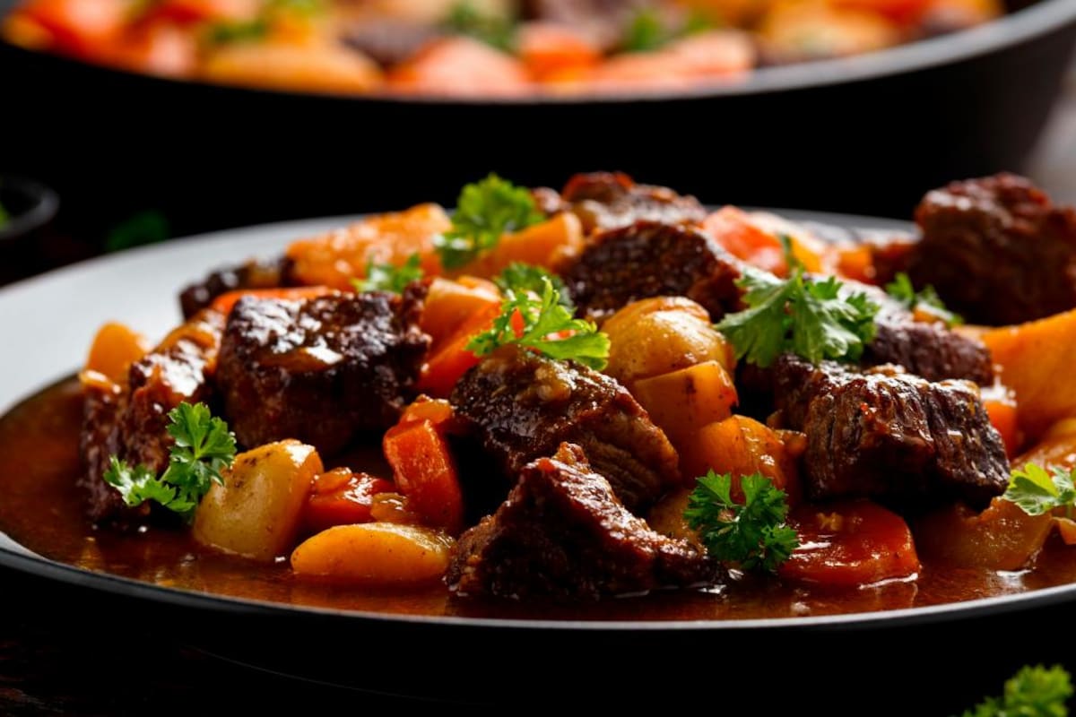¿Cómo hacer carne en Goulash? Lee esta receta y sorprende a tus visitas