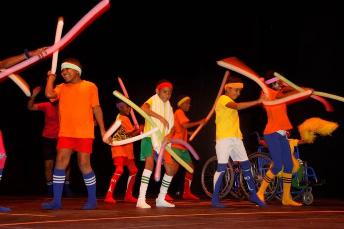 "Deportes Clown", obra de la Fundación REI. Zenia Valdelamar