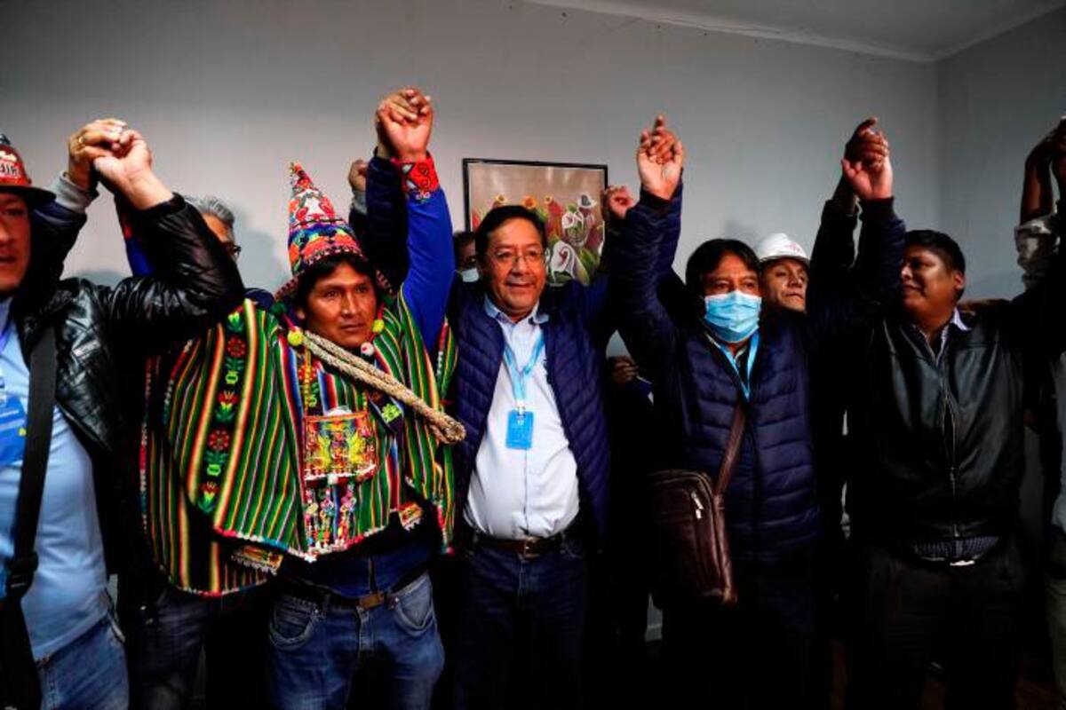 Bolivia: Arce celebra el triunfo, pero está a espera de resultados oficiales