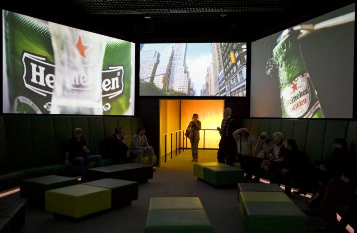 Heineken fue elogiado el año pasado por los comerciales de "Open Your World", que incluía a personas de diferentes orígenes hablando sobre sus puntos de vista. ARCHIVO EL UNIVERSAL