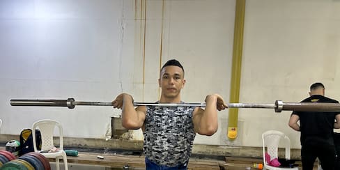 Duván Ferrer, el pesista del Atlántico que va por el oro en Santo Domingo