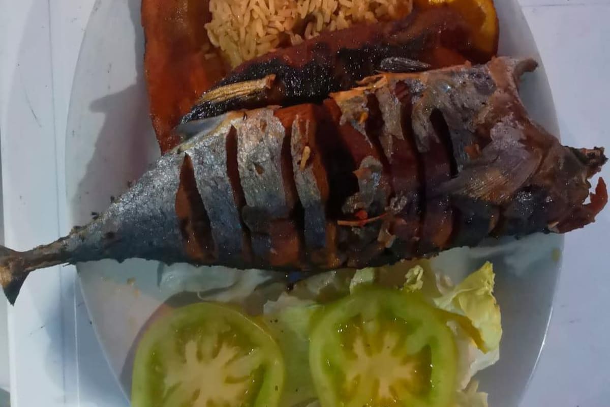 Las partes más nutritivas del pescado van a la basura