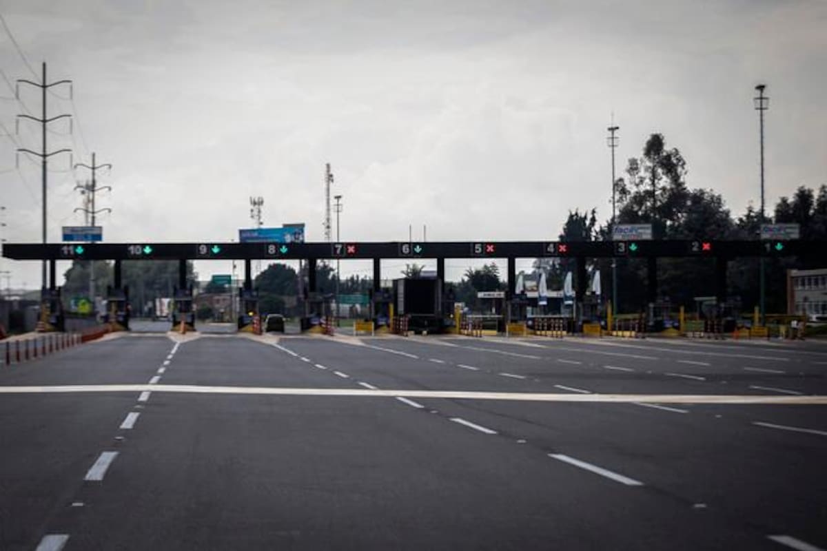 Desde este martes se incrementa la tarifa de peajes más del 13,12% previsto