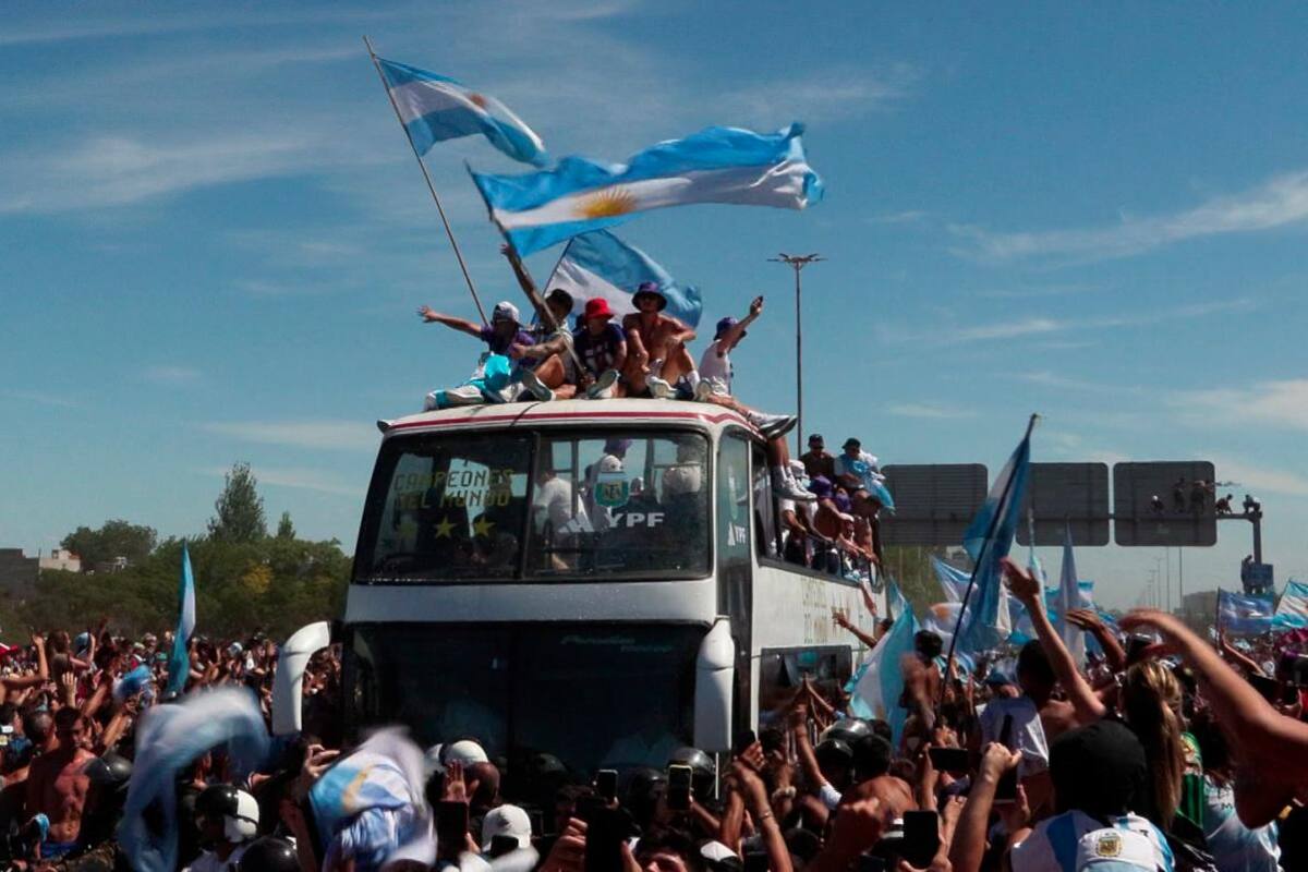 Video: por algunos aficionados, caravana de Argentina no tuvo un final feliz