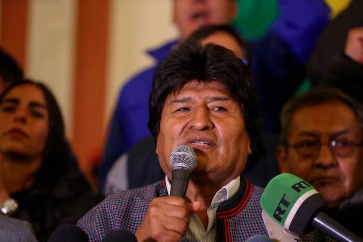 Evo Morales lleva ventaja para ganar en primera ronda al 98 % del escrutinio