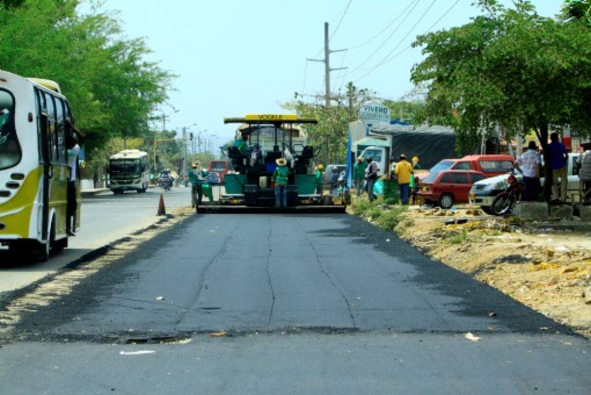La Troncal de Occidente tendrá en su parte urbana dos calzadas que suman cuatro carriles en total; la vía tendrá un separador de un metro de ancho y bermas de 80 centímetros. JULIO CASTAÑO - EL UNIVERSAL