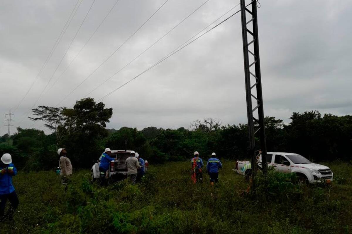 ¡Van 15 veces! Robo de cables deja sin luz a municipios de Bolívar