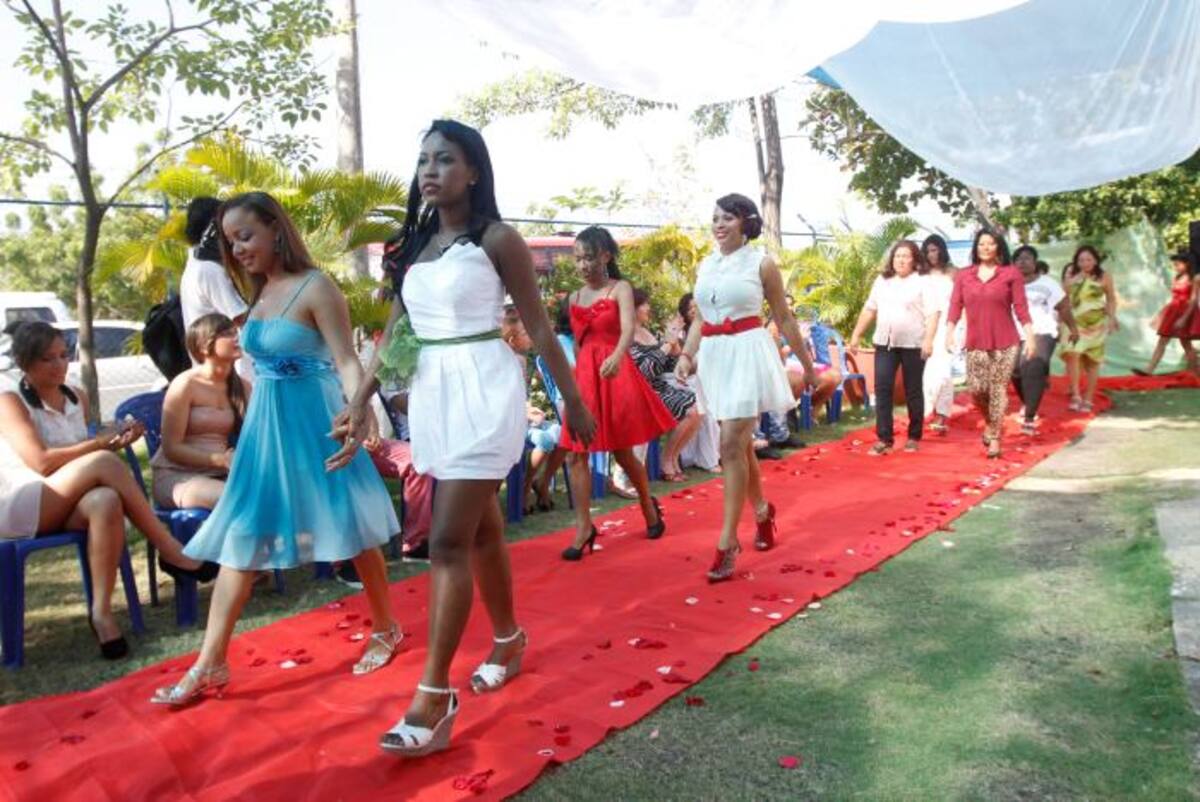 Pasarela realizada en la sede de la Corporación Educativa Tatiana Sierra AROLDO MESTRE - EL UNIVERSAL