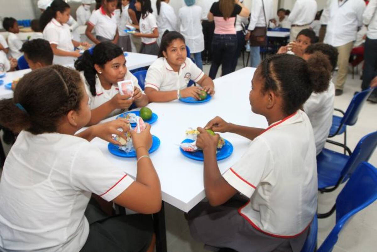 La Gobernación proyecta que a finales de julio esté funcionando en todas las instituciones el PAE del segundo semestre del año Julio Castaño Beltrán- El Universal
