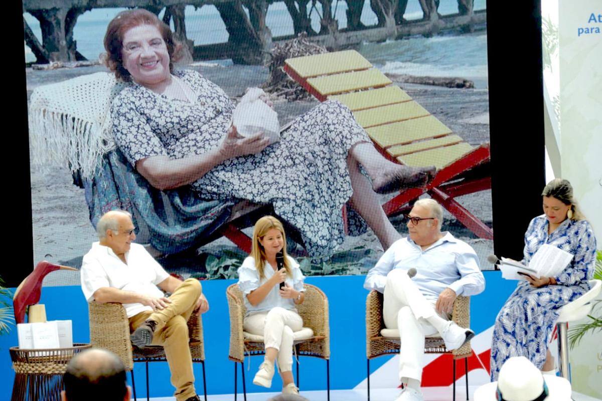 Elsa Noguera lideró conmemoración de los 100 años de Meira Delmar
