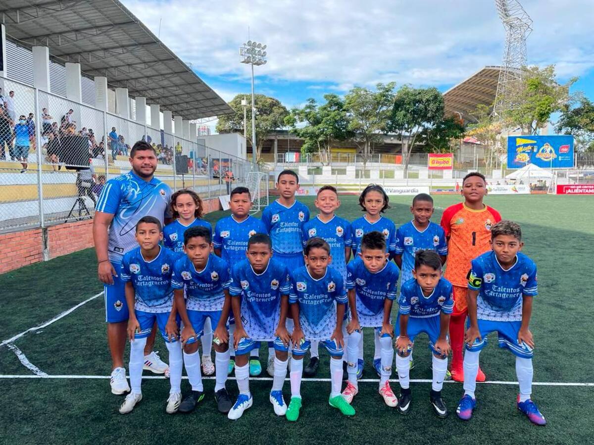 Talentos Cartageneros, campeón categoría 2011 en la Copa Bronce del Mundialito Incomesa en Bucaramanga. //Cortesía