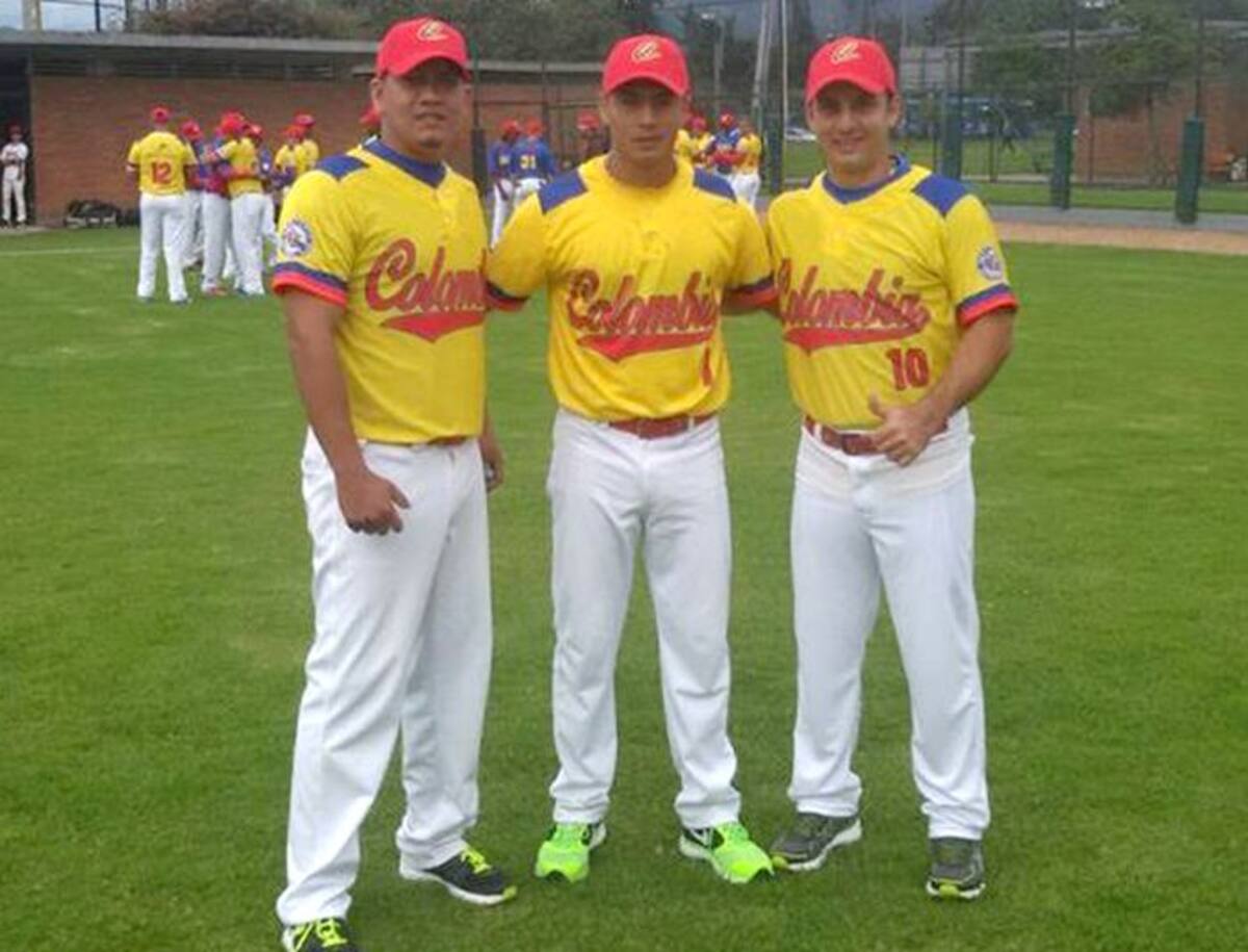 Deivis Rivadeneira, Carlos Reyes y Edgar Mercado, peloteros sucreños en Selección Colombia de mayores.