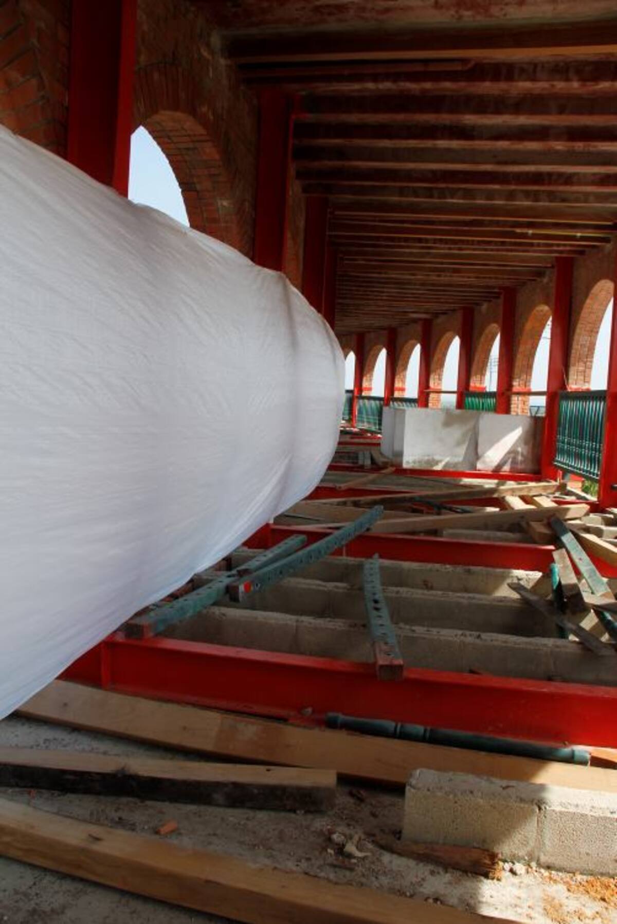 La zona de palcos y balcones se mantiene clausurada ya que aún se realizan obras allí. Dagoberto Cabarcas