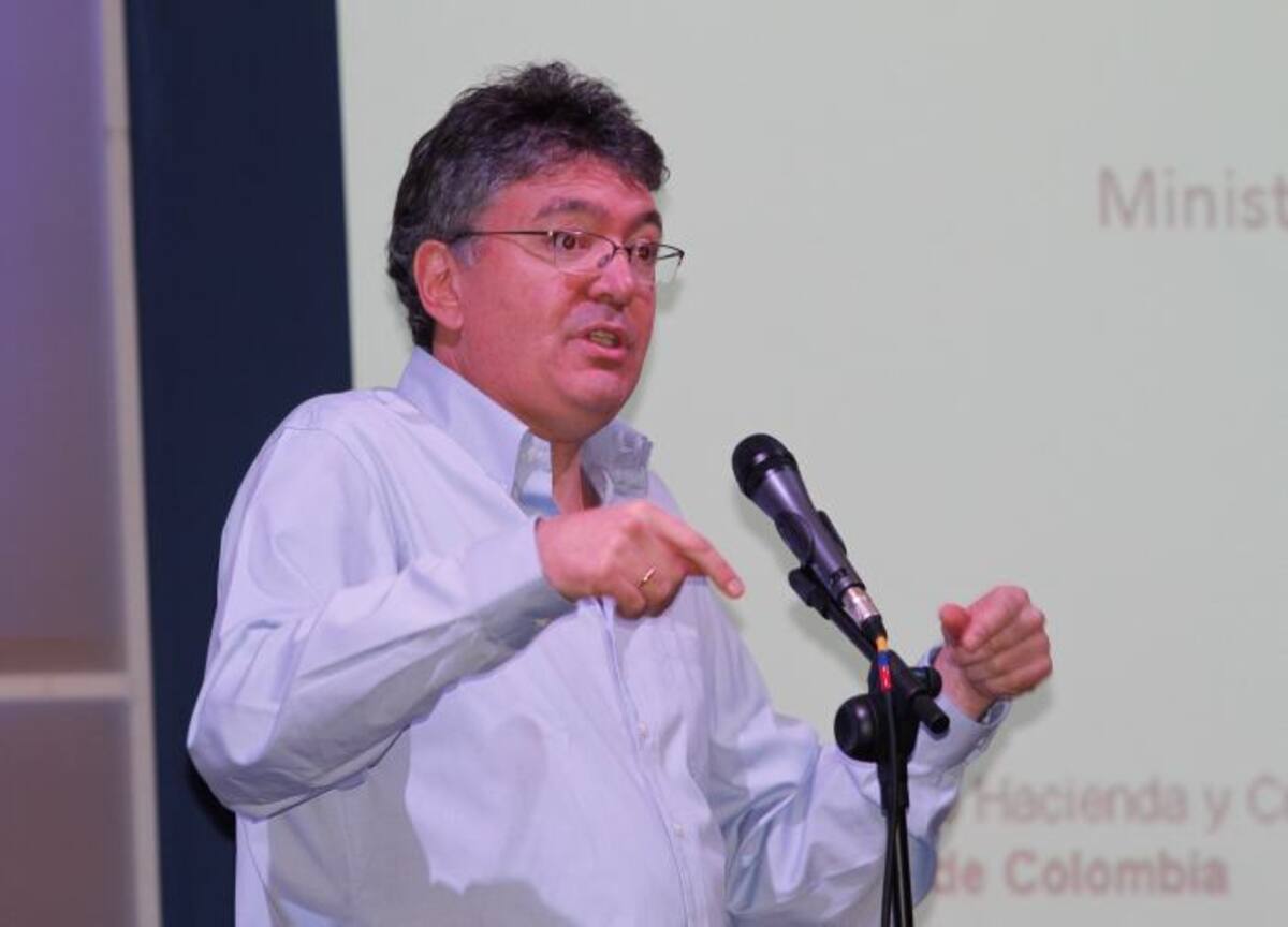 Mauricio Cárdenas Santamaría, ministro de Hacienda y Crédito Público. ARCHIVO - EL UNIVERSAL