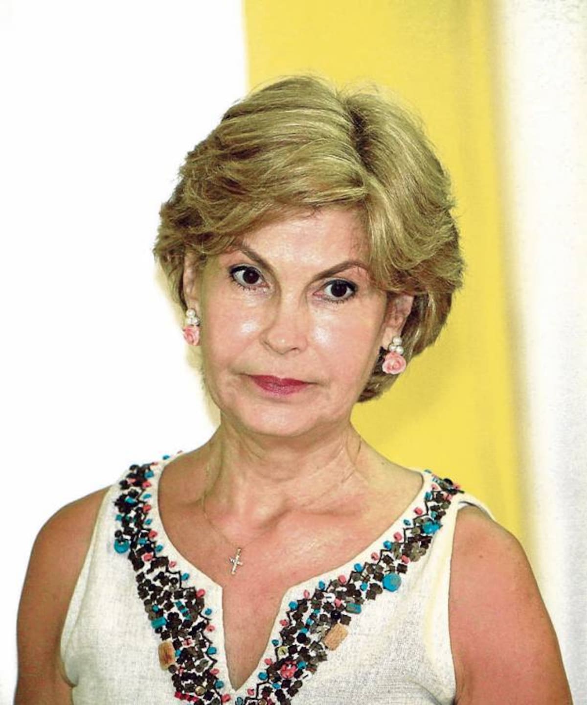 Piedad Zucardi, senadora.