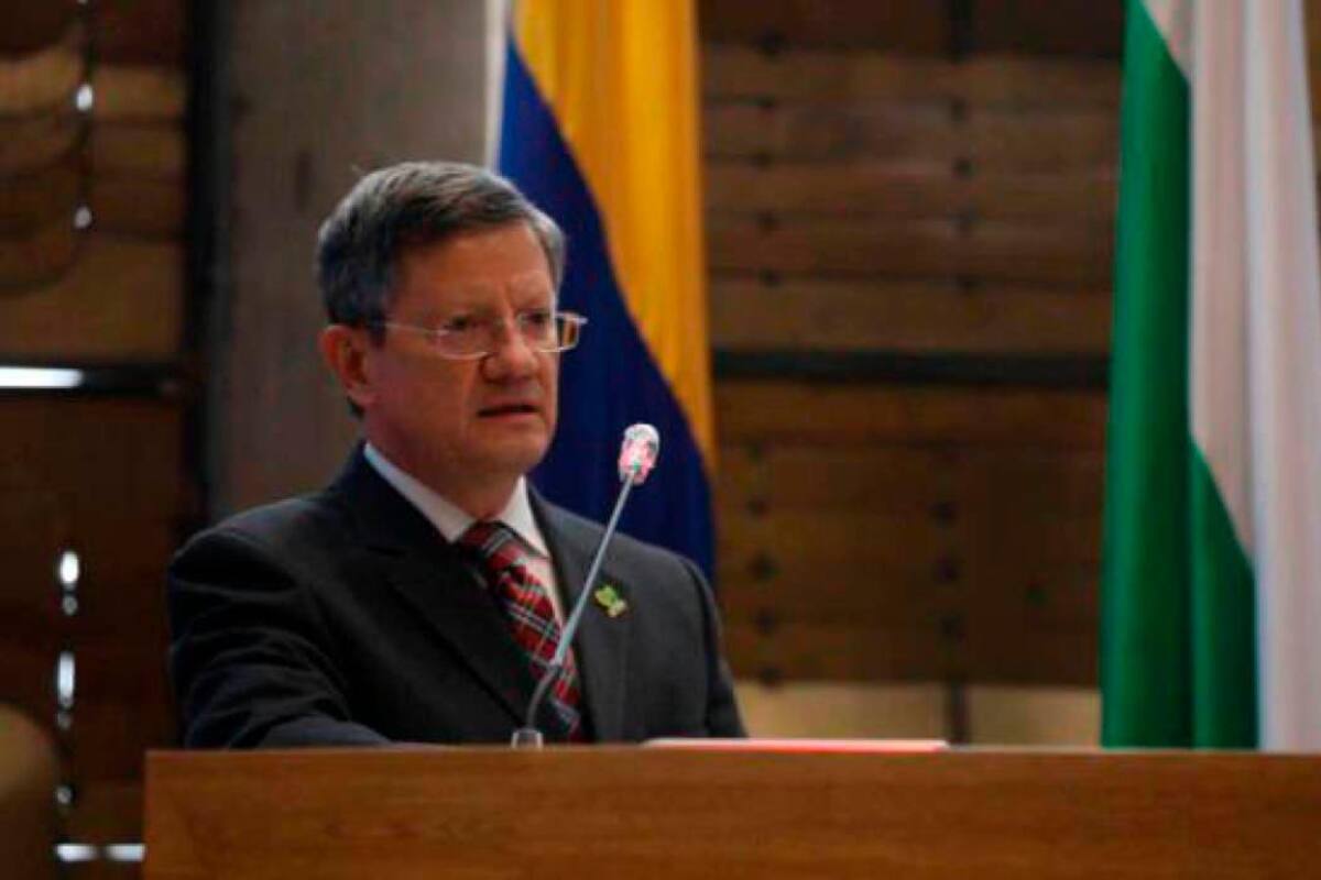 Luis Fernando Suárez, por tercera vez asume como gobernador de Antioquia