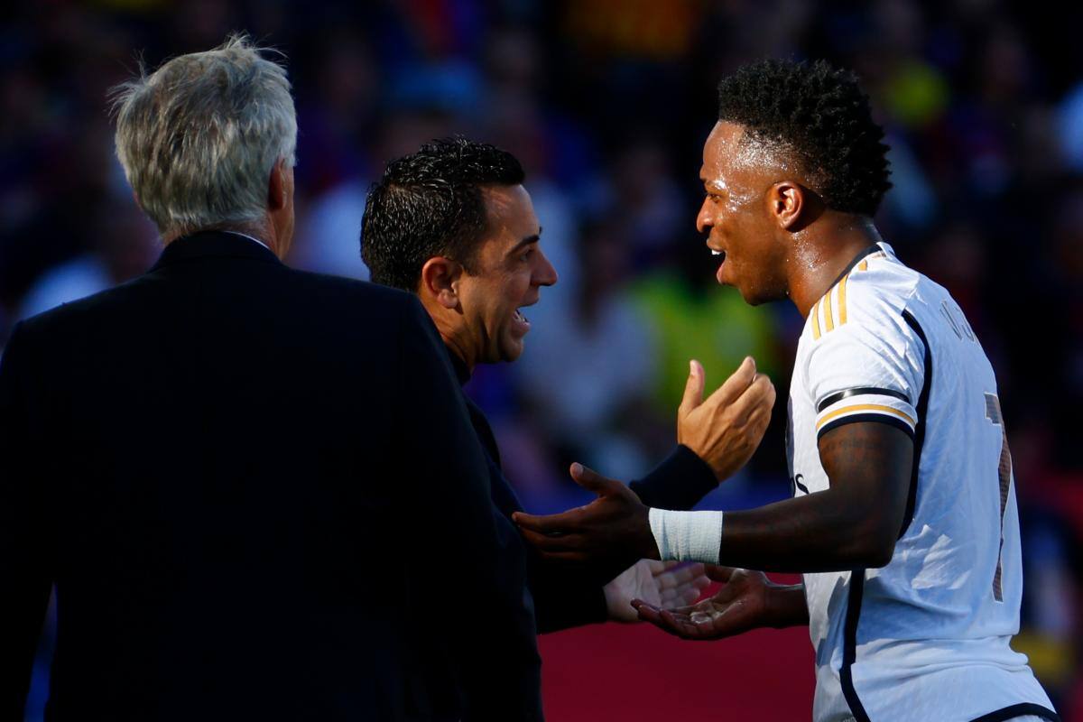 ¿Otra vez hubo insultos racistas contra Vinícius?: Barcelona investigará