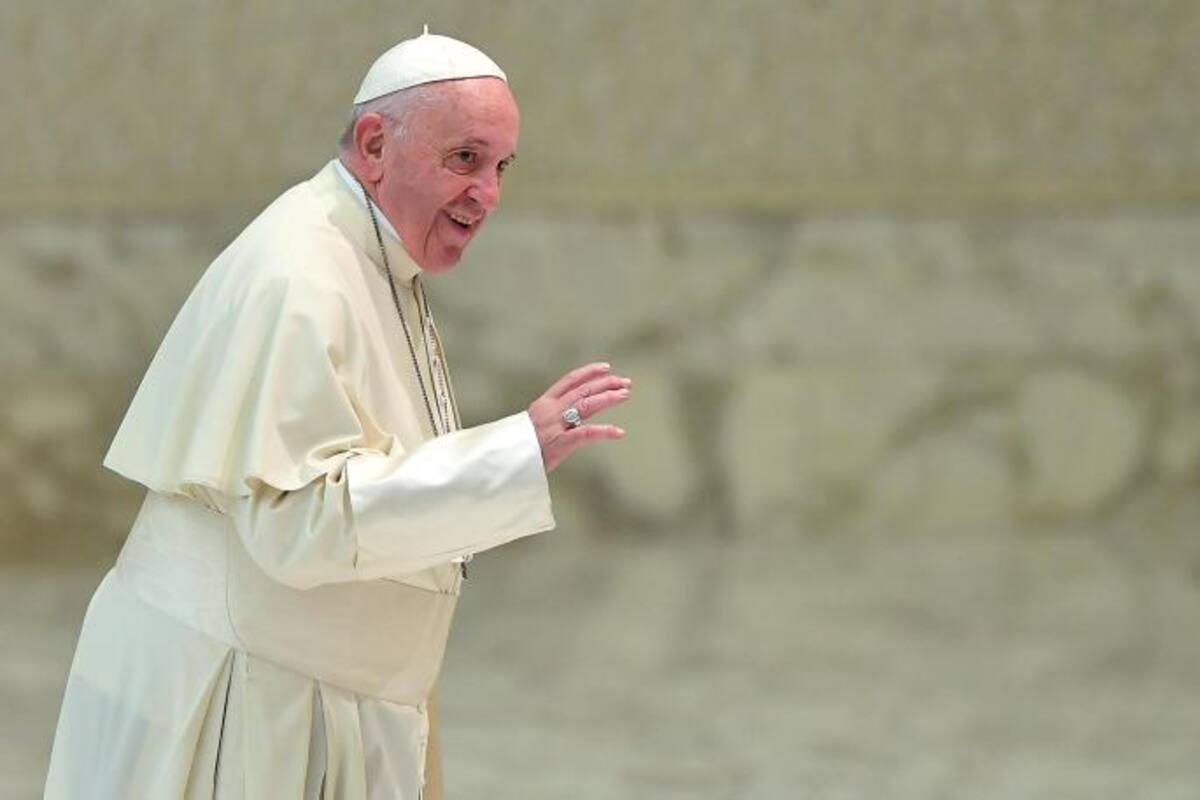 El papa destinará fondos a los damnificados por el tsunami de Indonesia