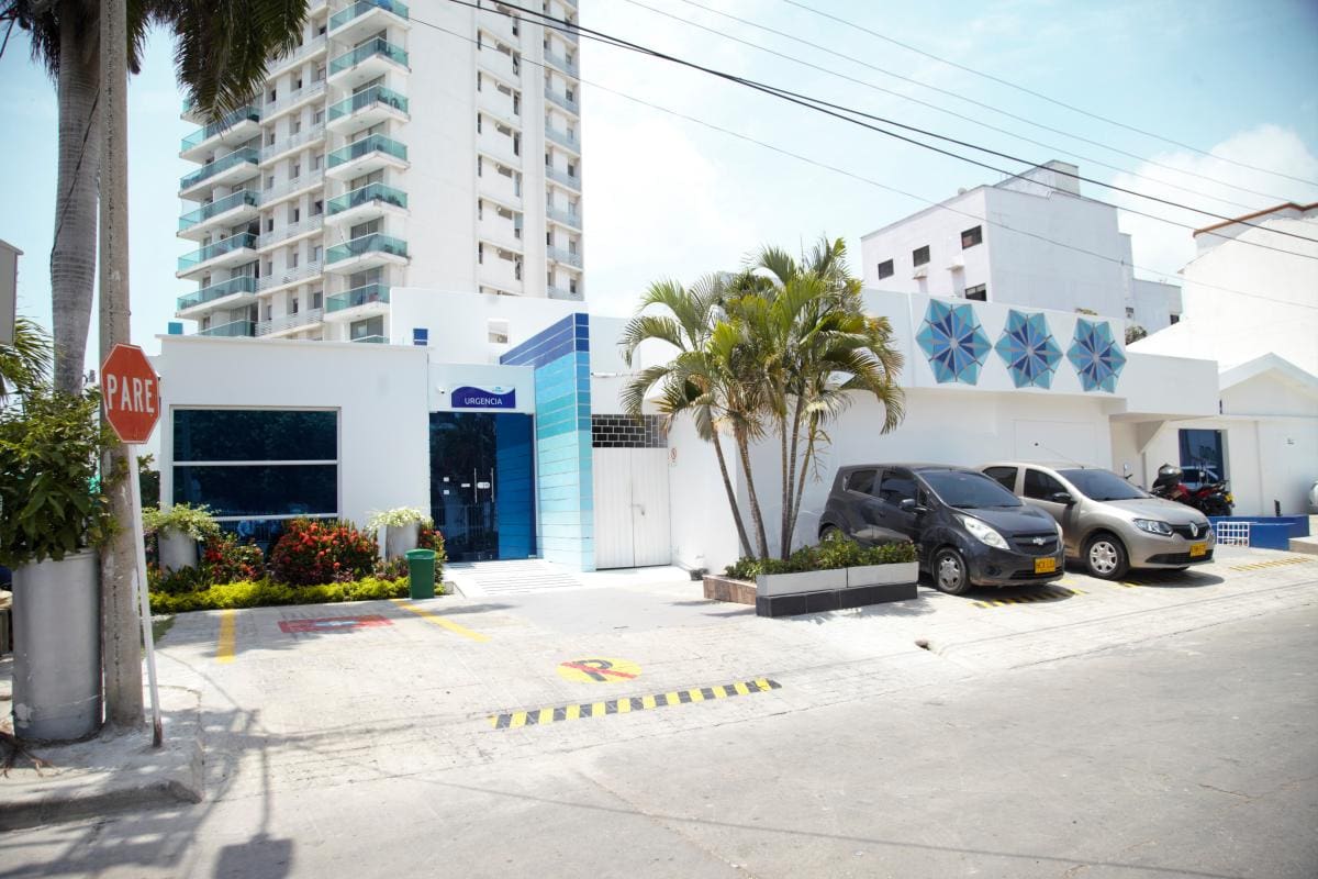 Urgencias de la Clínica La Ermita de Cartagena, ubicada en el barrio Pie de La Popa, Calle 29 D #20A-18.