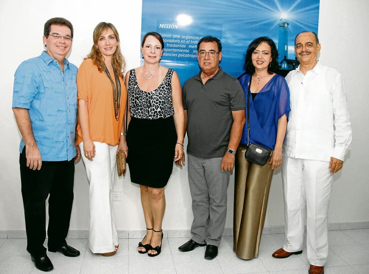 Hernando Cepeda, Lucy de Cepeda, Paulina Meisel, Humberto Franco, Nohora de Ayola y Christian Ayola.