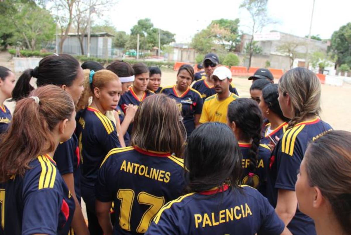 La Selección Colombia realizó largas jornadas de prácticas en Colombia, que sirvieron como preparación al torneo internacional. LUIS CARLOS PRADO - ELUNIVERSAL.COM.CO