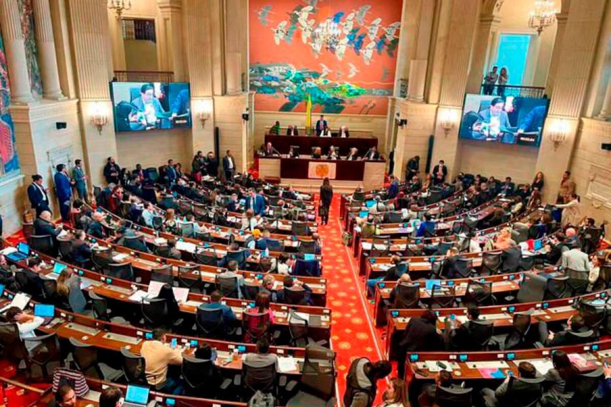 Presupuesto Nacional 2024 enciende las alarmas: podría romper Regla Fiscal