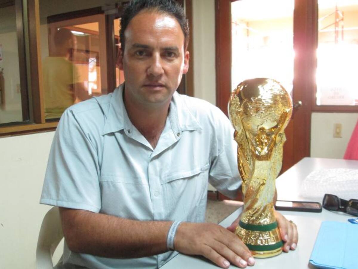 Francisco Leguizamón Martínez, organizador del Mundialito Sub 17 de Fútbol. PEDRO TORRES, GENTE BAHÍA - EL UNIVERSAL