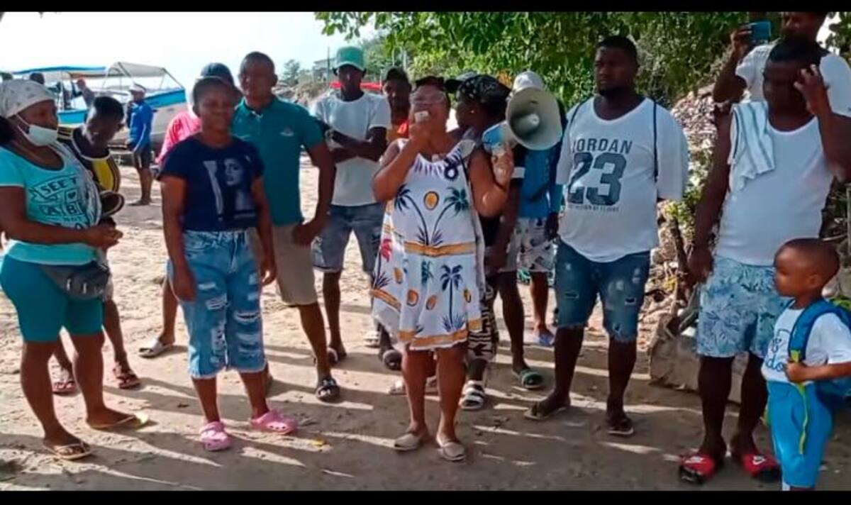 La comunidad rechaza el operativo y denuncia desplazamiento en su propio territorio.