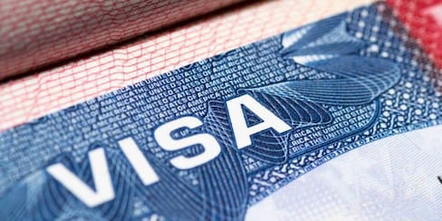 Menos tiempo, más trámites: así endurece Trump las visas de estudio y periodismo