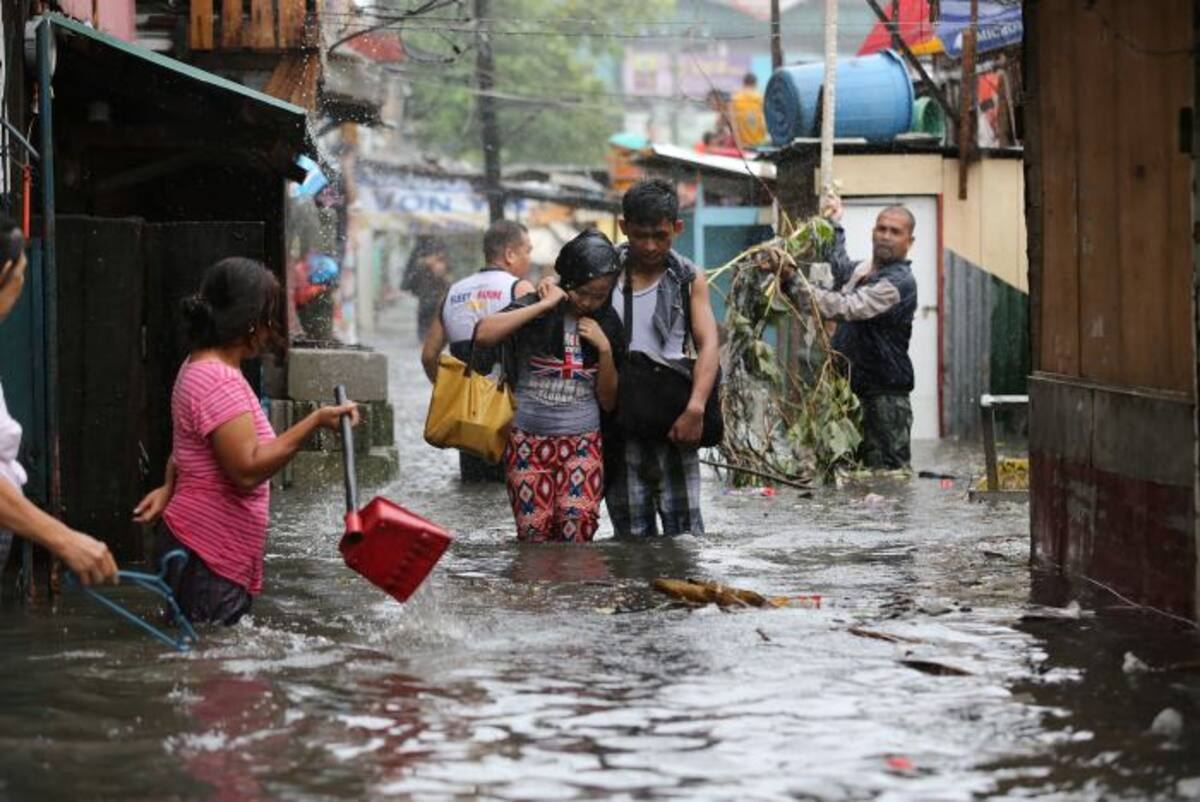 Tifón Rammasun a su paso por Filipinas. AP AARON FAVILA
