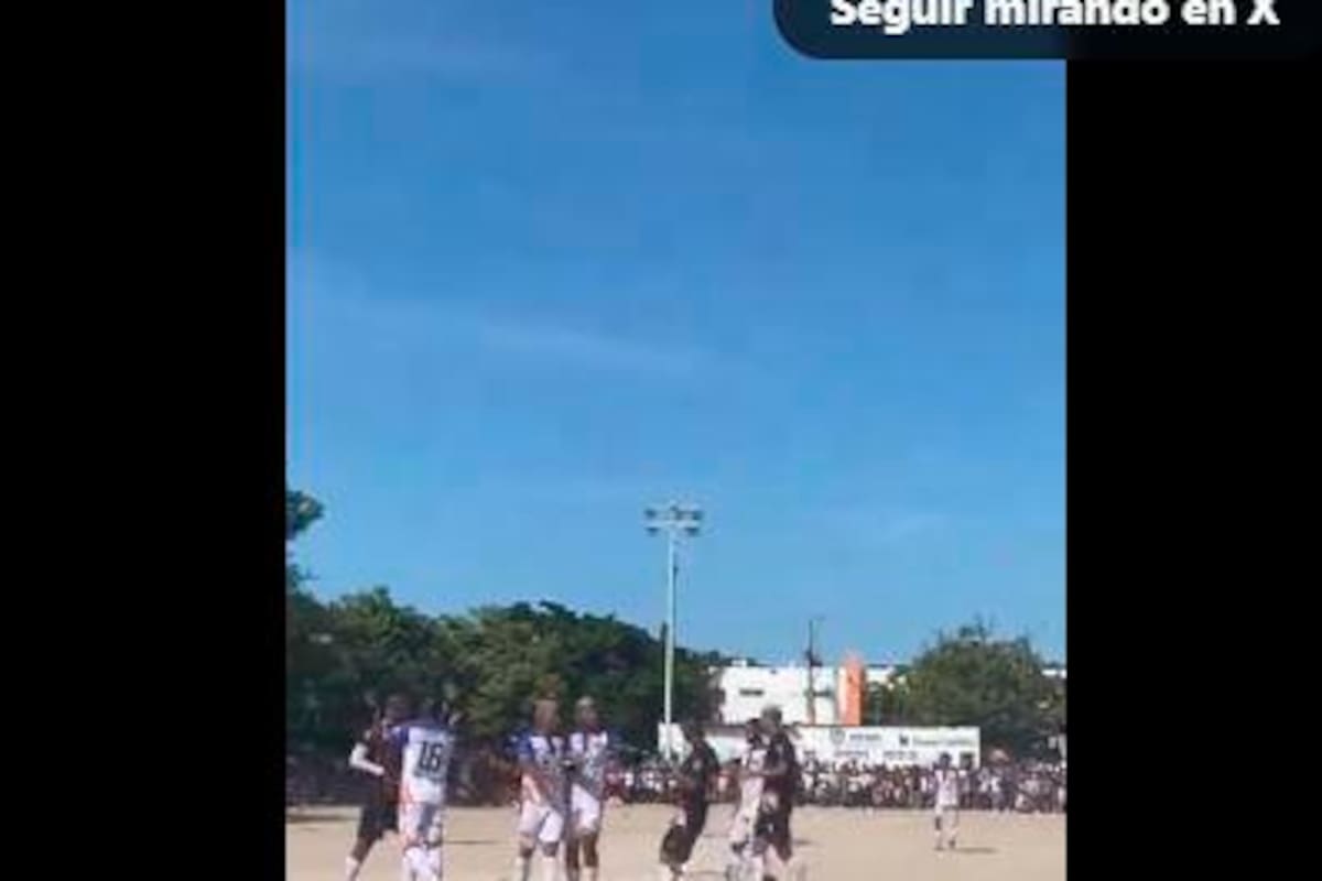 Video: Luis ‘el Chino’ Sandoval protagoniza pelea en torneo aficionado
