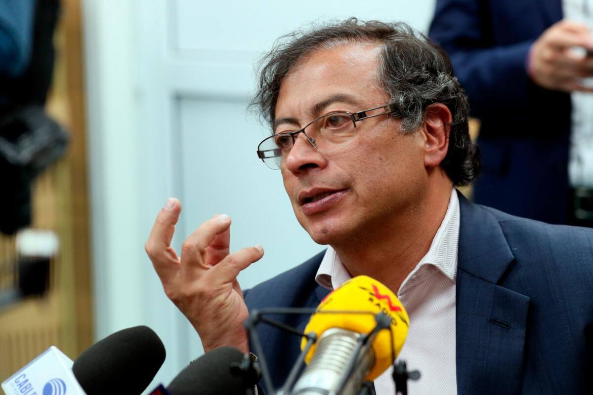 El emotivo mensaje de Gustavo Petro a Pelé