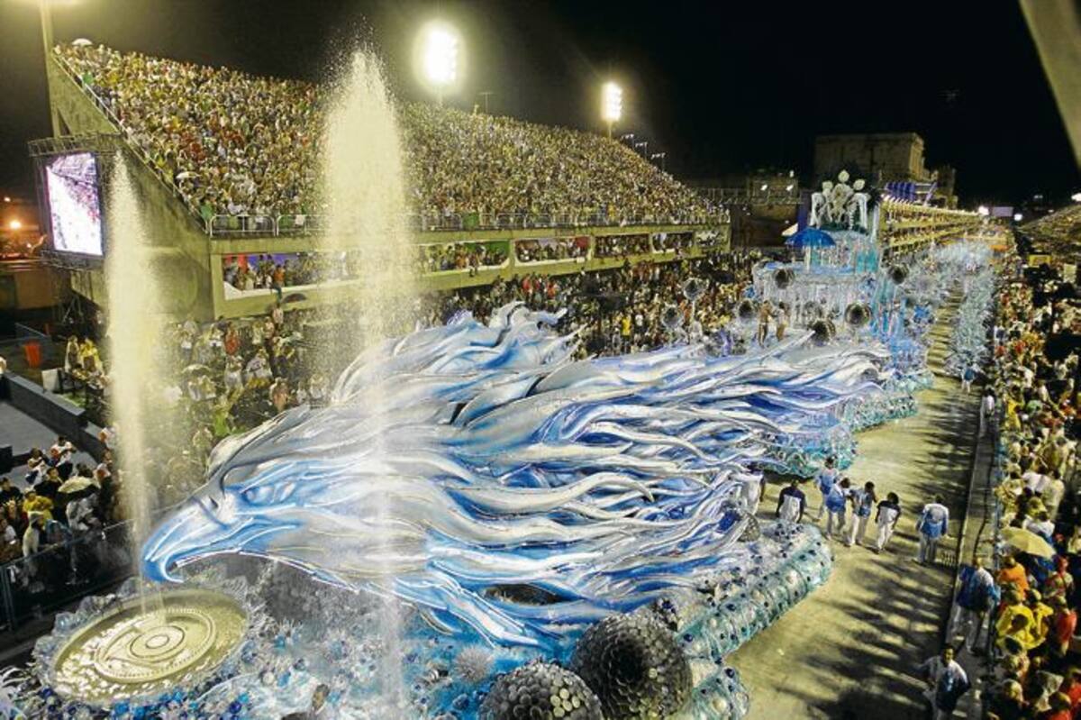 Las garotas en el Carnaval de Brasil. FOTO: AP/RICARDO MORAES