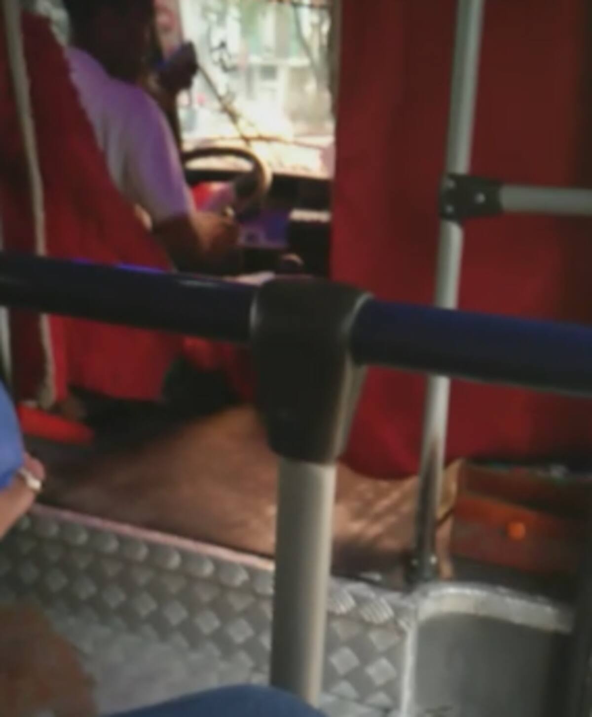 Video en buseta de Cartagena EL UNIVERSAL