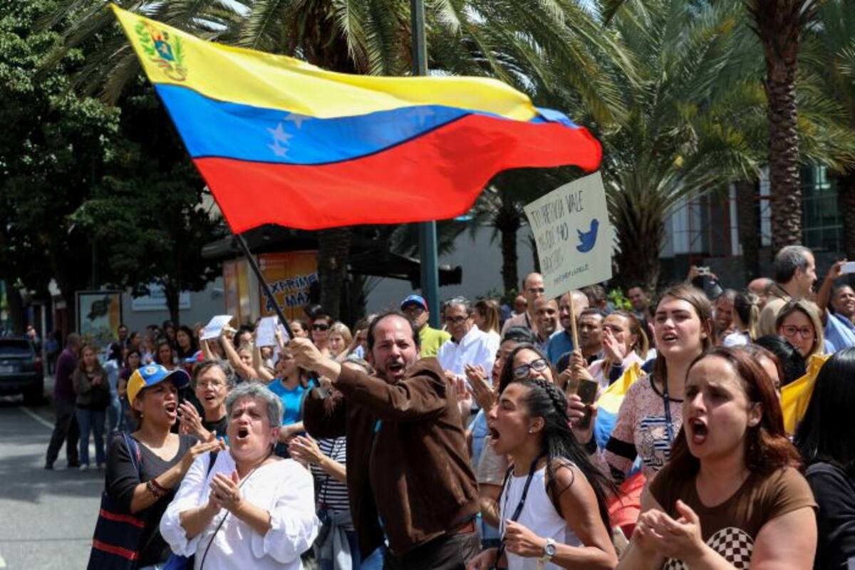 Desaparece en Caracas fotógrafo colombiano de la Agencia EFE