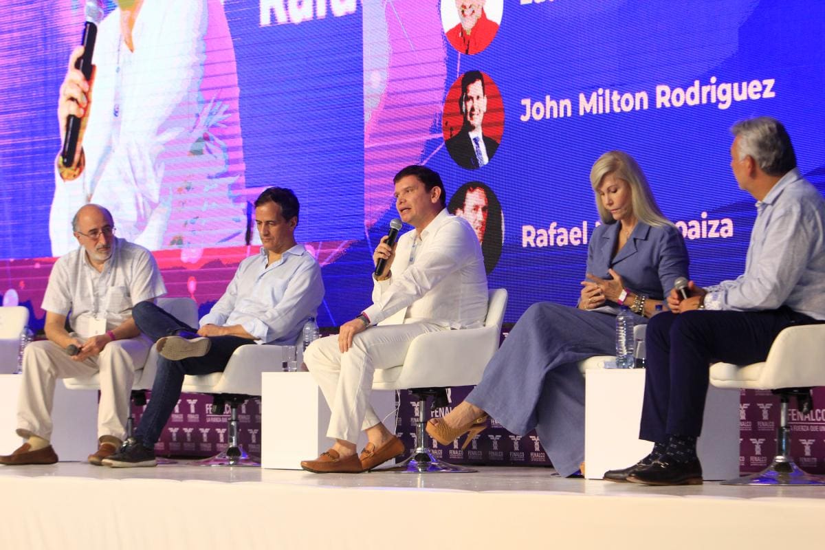 Precandidatos apoyan reforma laboral que plantea Fenalco