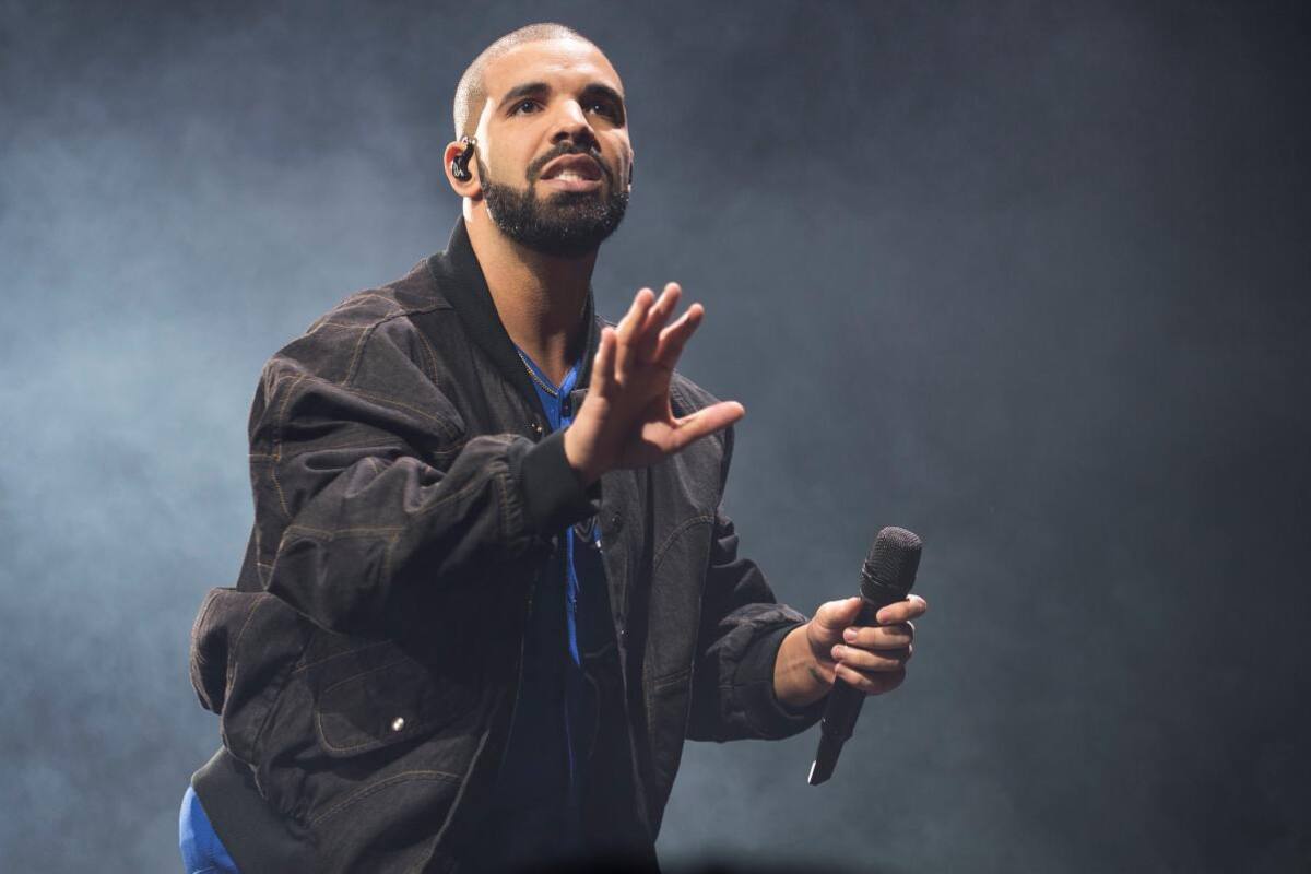Drake es el cantante con mejores ventas de la década, según Billboard